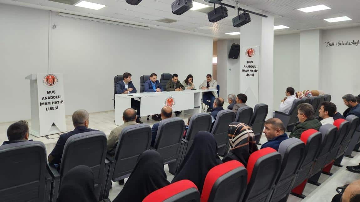 VELİ TOPLANTISI